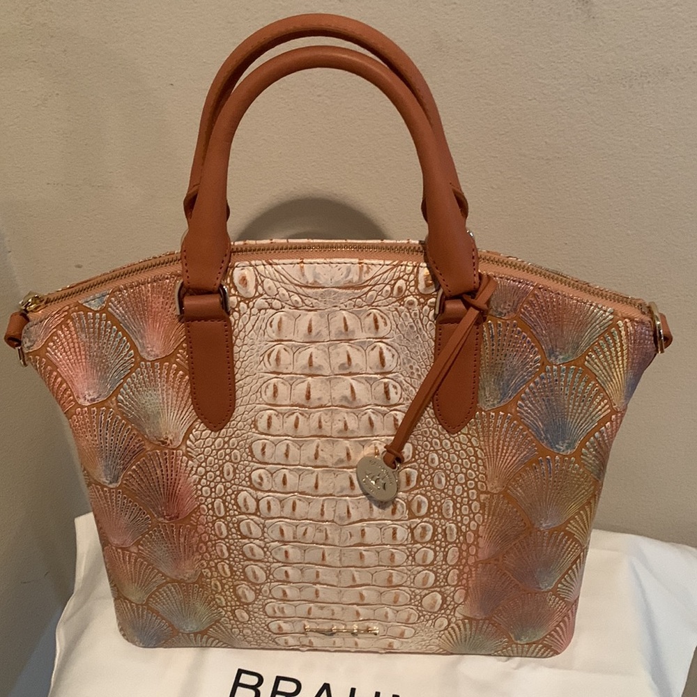 🍇🍒HOST PICK 🍇🍒 Brahmin Bondi Collection Large Seashell Print Duxbury Sat…